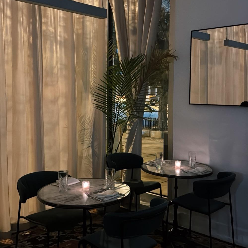 Photo of Interior from Oliver’s