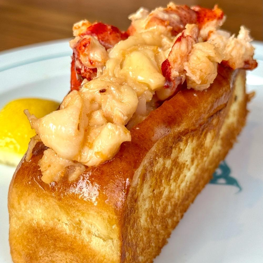 Photo of Lobster roll from Saltie Girl