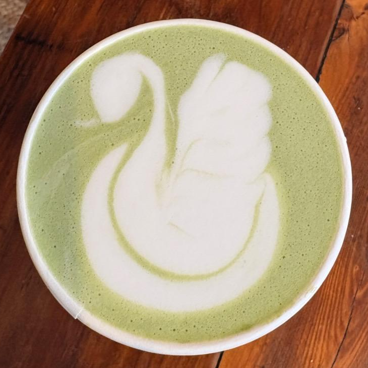 Photo of matcha latte from Side Practice Coffee