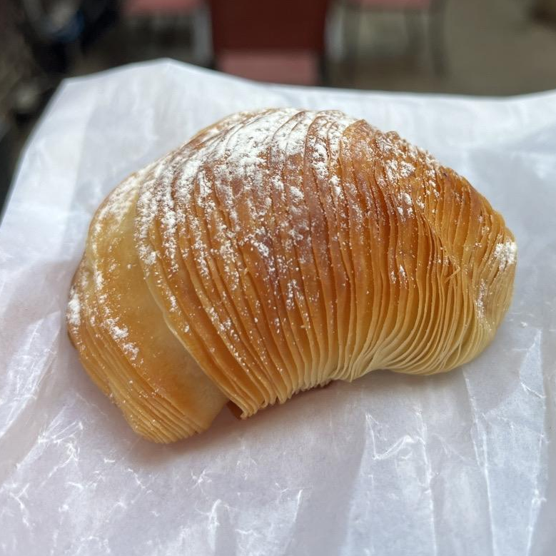 Photo of sfogiatella from Bricco Panetteria