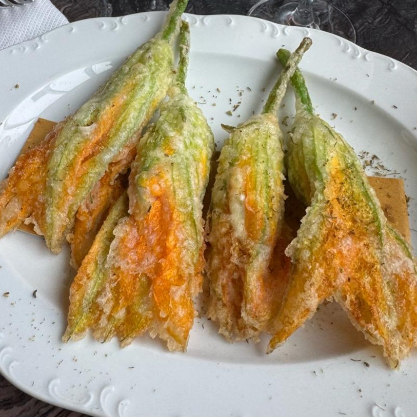 Photo of Squash blossoms from Tre Dita