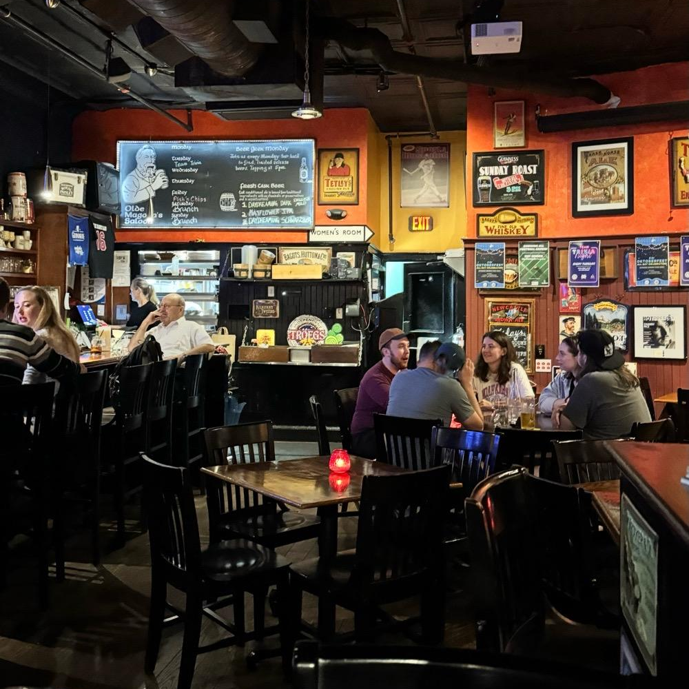Photo of Interior from Olde Magoun's Saloon