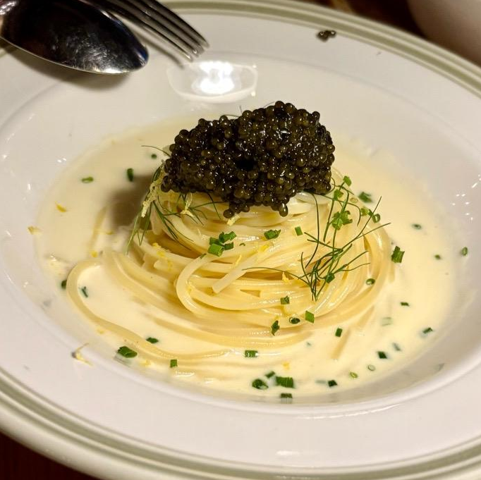 Photo of Caviar nest from La Serre