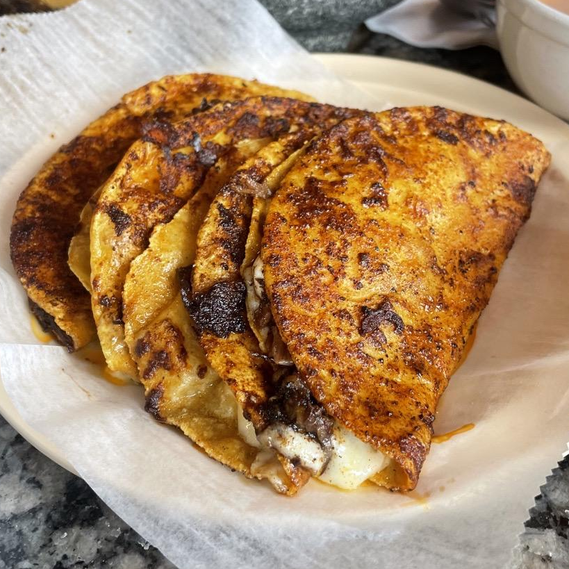 Photo of Quesabirerria - not for me, so cheesy and not crispy from Birrieria Zaragoza